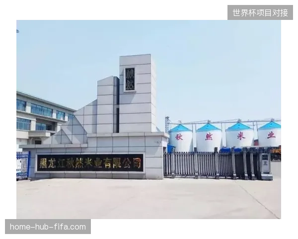 为什么主办方正舍弃单一广告牌转投大屏互动精准分发